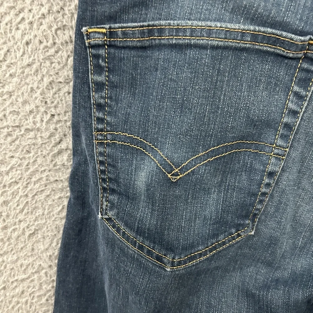 Levis Jeans Mens 34x32 Blue Denim 505 Regular Straight American Medium Wash